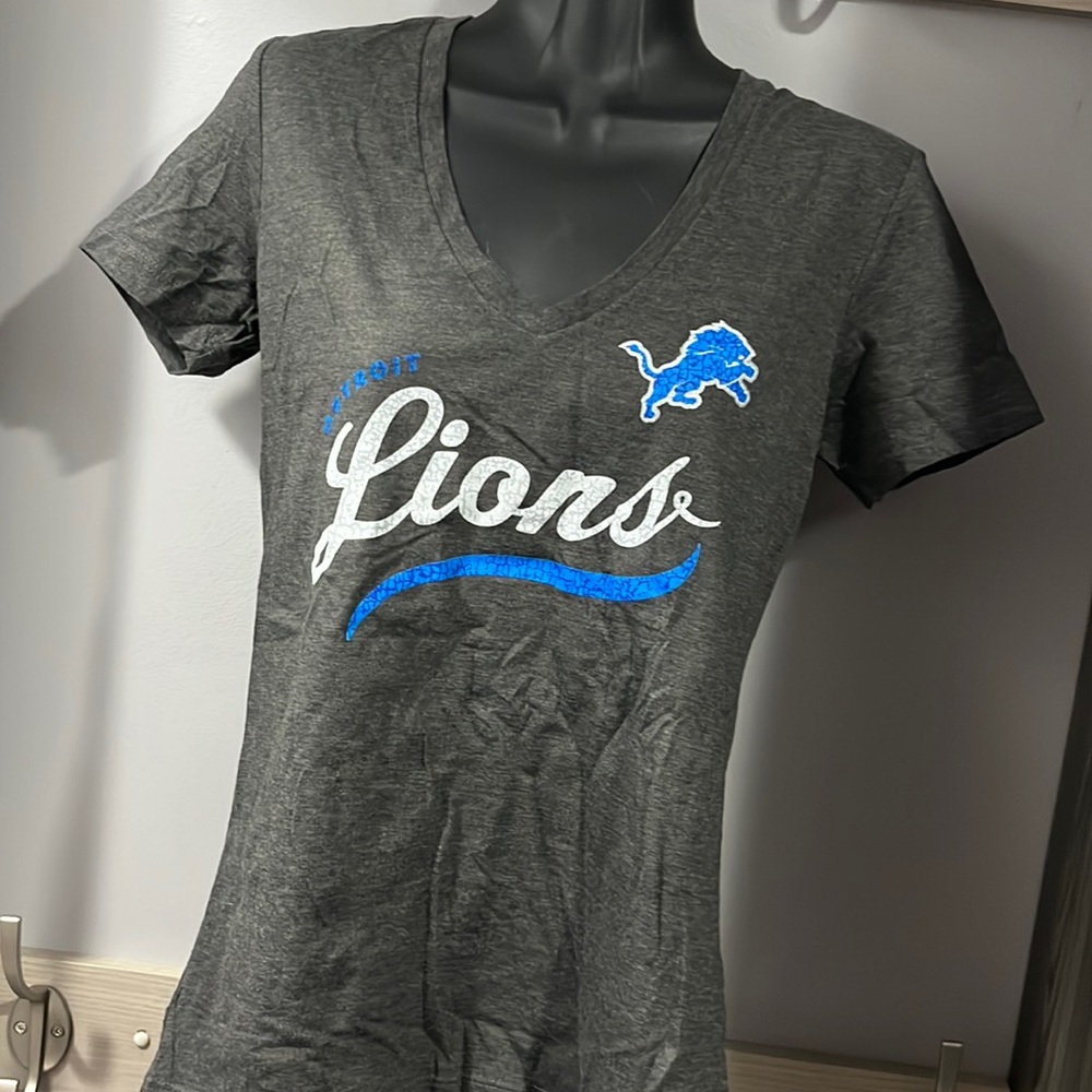 Women’s Lions Shirt